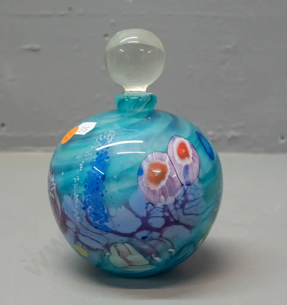 art glass stoppered bottle with under-sea motif decorations, clear stopper H-150 D-105 Image 1++