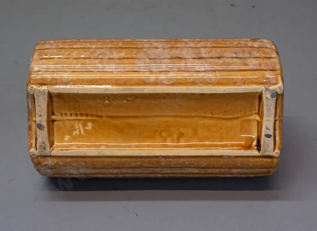 (Crown Lynn / Ambrico?) ribbed trough vase with fraction mark on base - 4 and 20/4. H-100 L-190 W-100 Image 1++