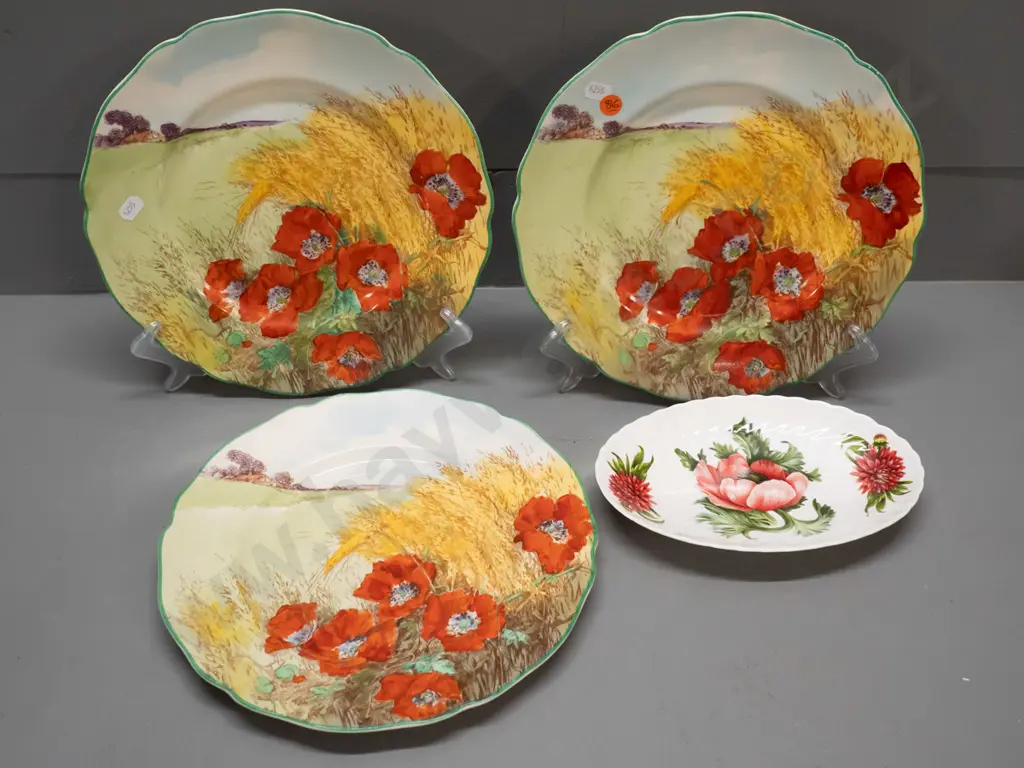 3 Royal Doulton poppy plates D-270 and an Aynsley poppy small fluted dish Image 1++