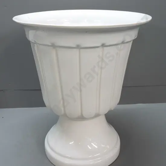 McSkimmings fluted design jardiniere on stand - marked with letters A and E on jardiniere, some staining and scratching