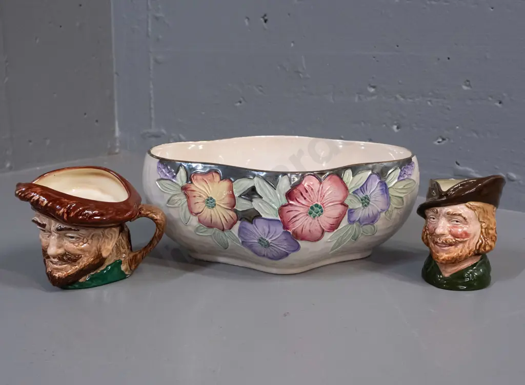 Maling lustre ware diamond shaped bowl & 2 Royal Doulton character jugs - Drake and Robin Hood. Some crazing to bowl. Image 1++