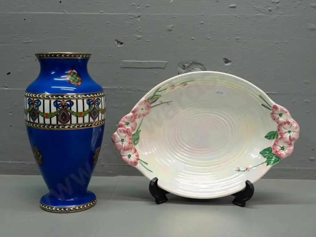 vintage Fenton Luxor vase - slight scratches to glaze - H-230 D-120 and a Maling lustre floral oval dish Image 1++