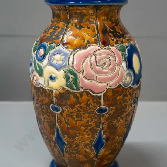 vintage amphora vase with floral band, no maker's marks H-190 D-110