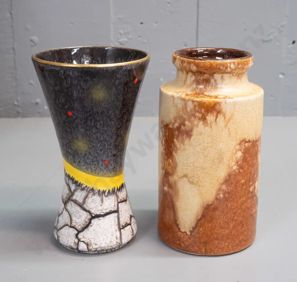 2x German pottery vases Tallest H-80 Image 1++