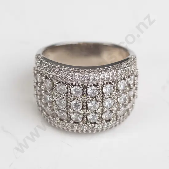 silver cz ring stamped 925
