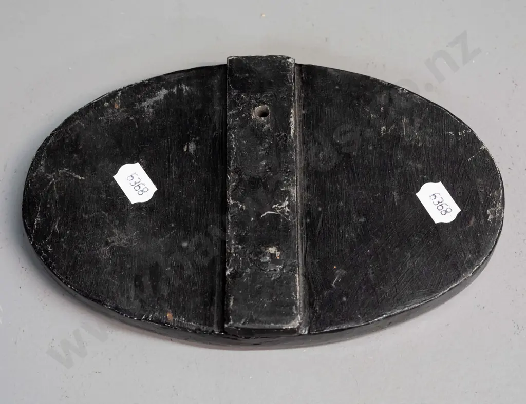 heavy cast metal oval (railway?) plaque with white-painted "92" on black background, has 2 mounting holes H-110 W-180 Image 1++