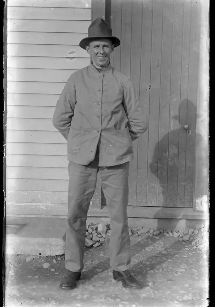 box of vintage glass plate negatives - half plate size, unknown photographer - SY Aurora, NZ Field Artillery group, Port Image 1++