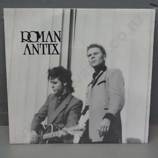 45 RPM single - Roman Antix - What's The Difference / Shoulda Known Better - 1985 Jayrem
