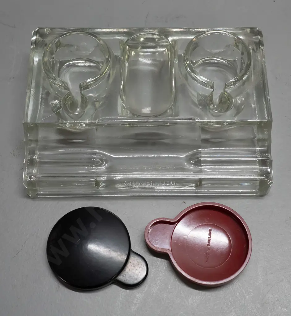 vintage moulded glass dual inkwell & pen stand with bakelite lids H-35 W-175 D-125 Image 1++