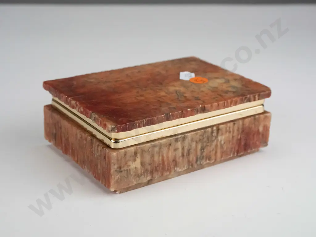 marble jewellery box Image 1++