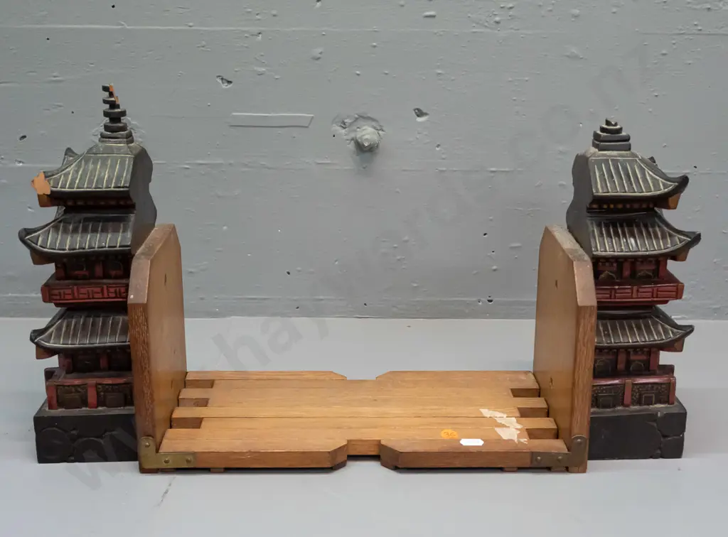 folding and sliding book ends - pagoda motif carved and painted timber ends - damage to both ends, some paint flecks, Image 1++
