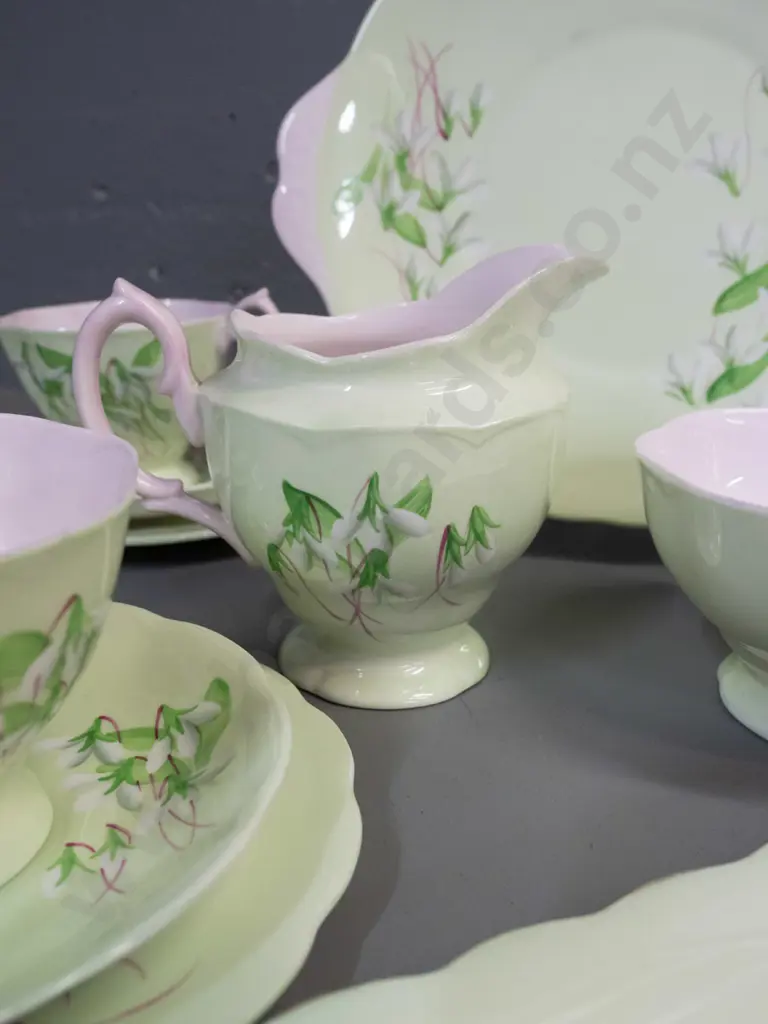 Royal Albert Snowdrop 22-piece tea set including cake plate W-250 and sandwich tray Image 1++