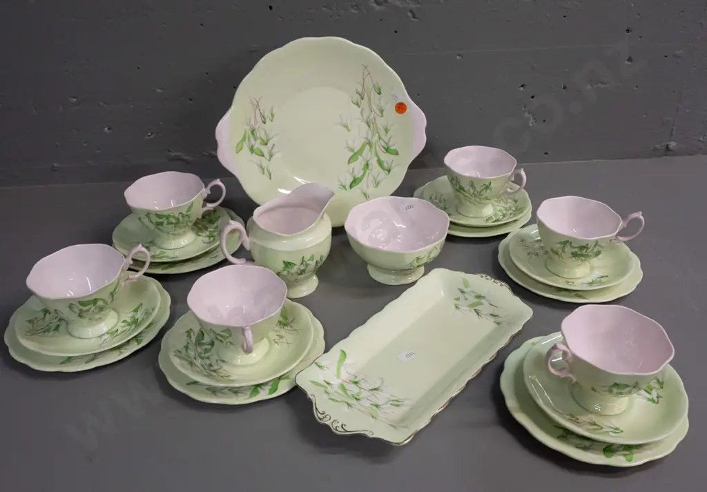 Royal Albert Snowdrop 22-piece tea set including cake plate W-250 and sandwich tray Image 1++