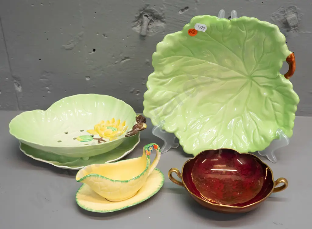 Carlton Ware leaf form large serving dish, draining bowl and under-plate, Rouge Royale handled dish and a small Crown Image 1++