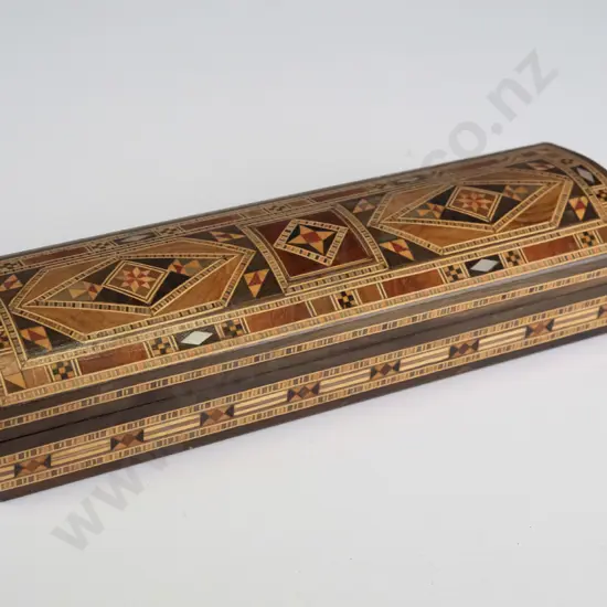 wood laquer box with red lining