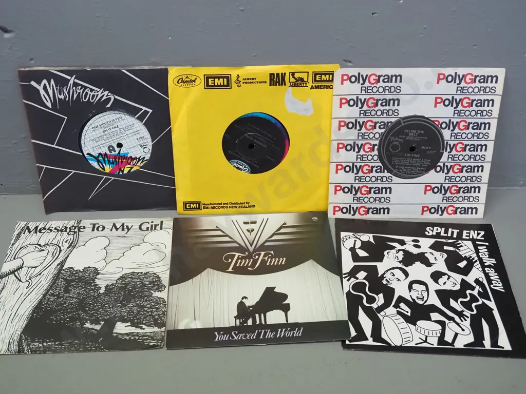 6x 45 RPM singles - Tim Finn, Split Enz, Crowded House Image 1++