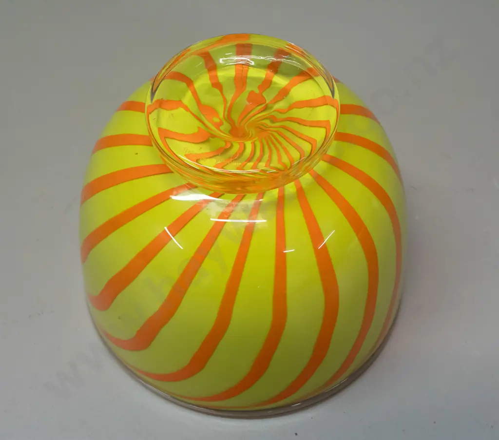 Hoglund art glass heavy round bowl - lime green, orange swirls and clear footed base H-150 D-190 Image 1++