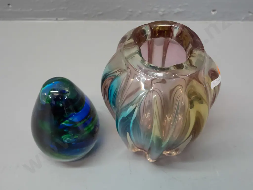 art glass multi-colour ribbed vase H-180 and a swirl pattern teardrop shape paperweight Image 1++