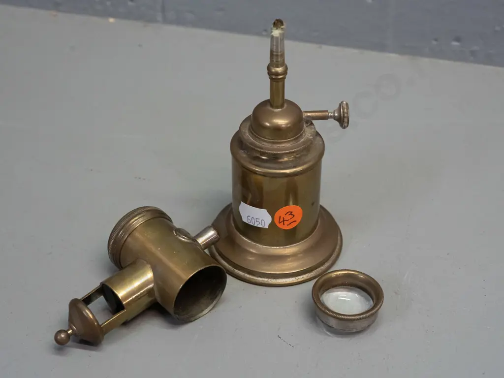 vintage brass 2-piece kerosene medical inspection lamp H-200 D-70 at base Image 1++