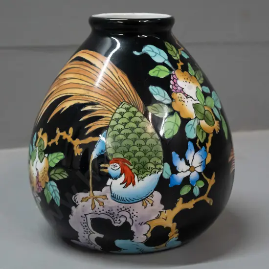 vintage Woods & Sons vase w/hand painted pheasants and floral motifs H-160
