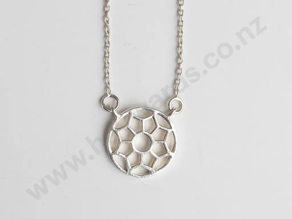 silver necklace stamped 925 on chain Image 1++