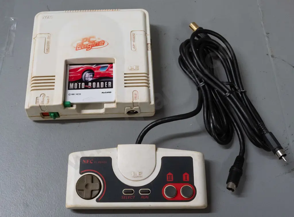 1980s NEC "PC Engine" (TurboGrafx-16) game console with one controller and Moto Roader game card - untested, some wear Image 1++