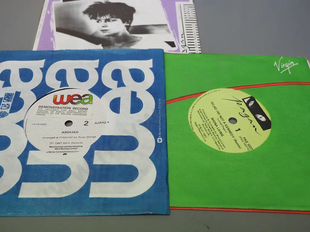 6x 45 RPM singles - Ardijah, Peking Man, Shona Laing Image 1++
