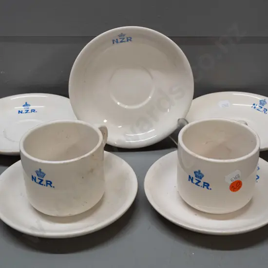 New Zealand Railways logo Crown Lynn crockery - 2 mugs and 5 saucers - staining, chips and cracks