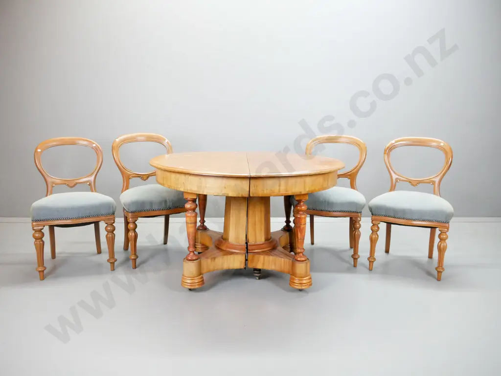 Victorian mahogany round ended draw-leaf dining table with fluted split column base on 4 turned legs with 4 mahogany Image 1++