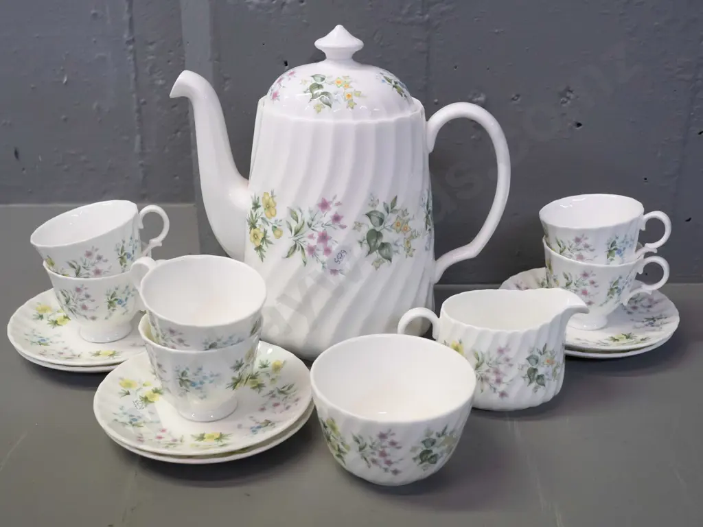 Minton floral pattern 15-piece coffee set - coffee pot H-230 L-210 Image 1++