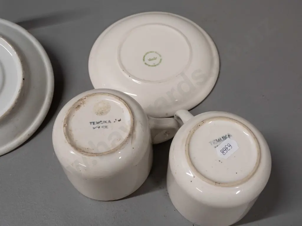 New Zealand Railways crockery - 3 mugs, 2 saucers, mix of makers - tea rooms logo cup by Maddock, saucer by Grindley, Image 1++