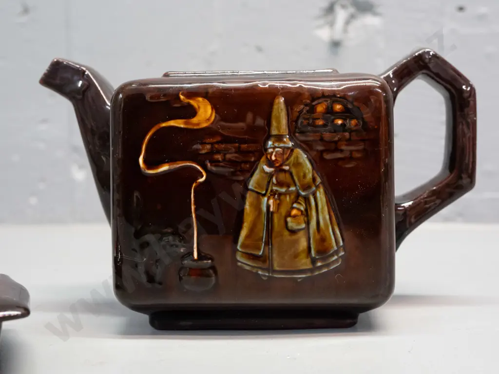 small Royal Doulton Kingsware cube shaped teapot with witch, cauldron and black cat decoration H-130 L-195 Image 1++
