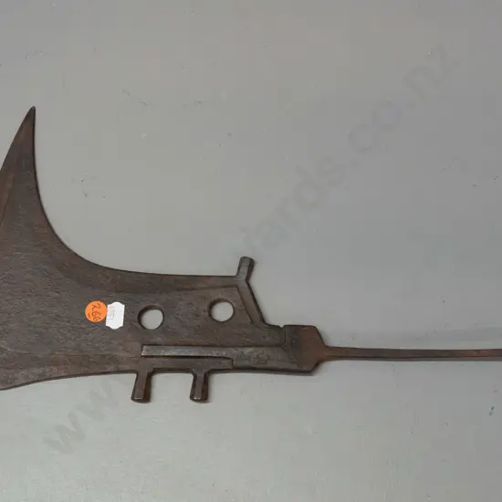 vintage Congo Mangbetu (19th century) knife with unusually shaped blade, missing handle, has corrosion to blade L-380