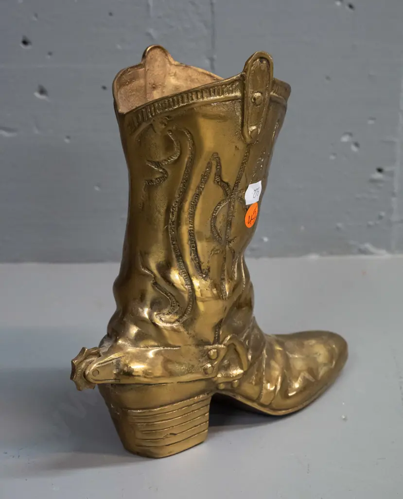 heavy polished cast brass cowboy boot with rotating spur H-220 L-220 Image 1++