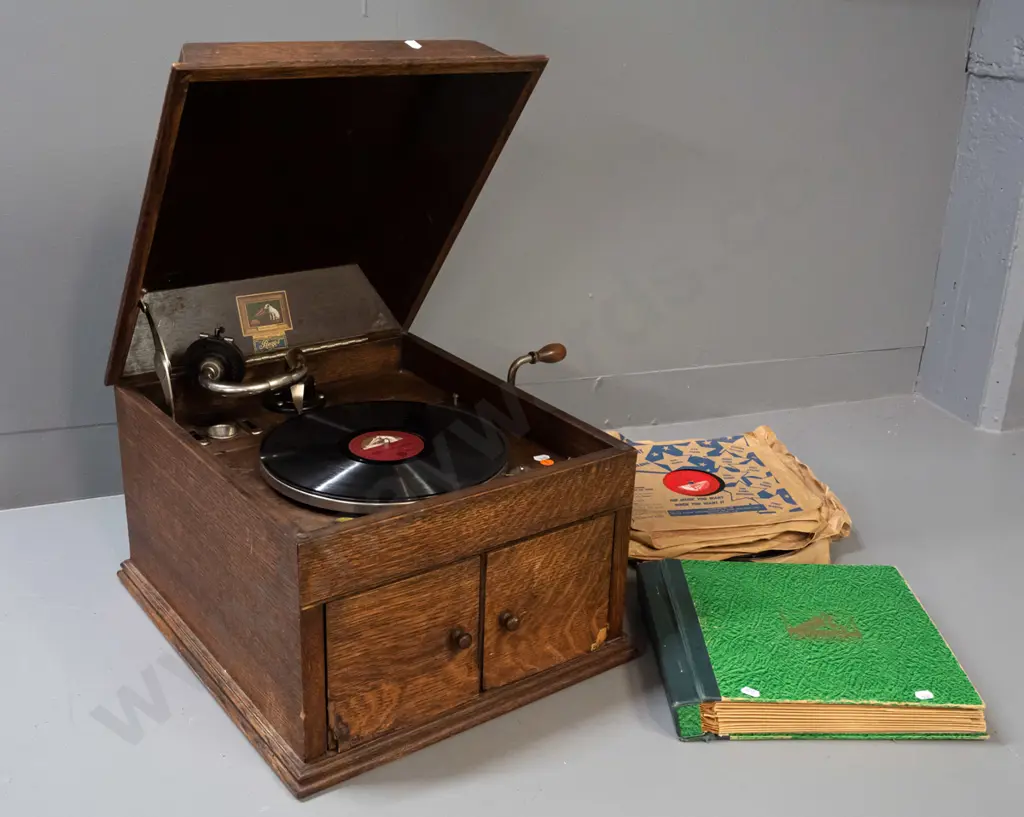 restorer's oak-cased HMV wind-up table top gramophone with Begg's Dunedin label - not functioning, auto start linkage & Image 1++