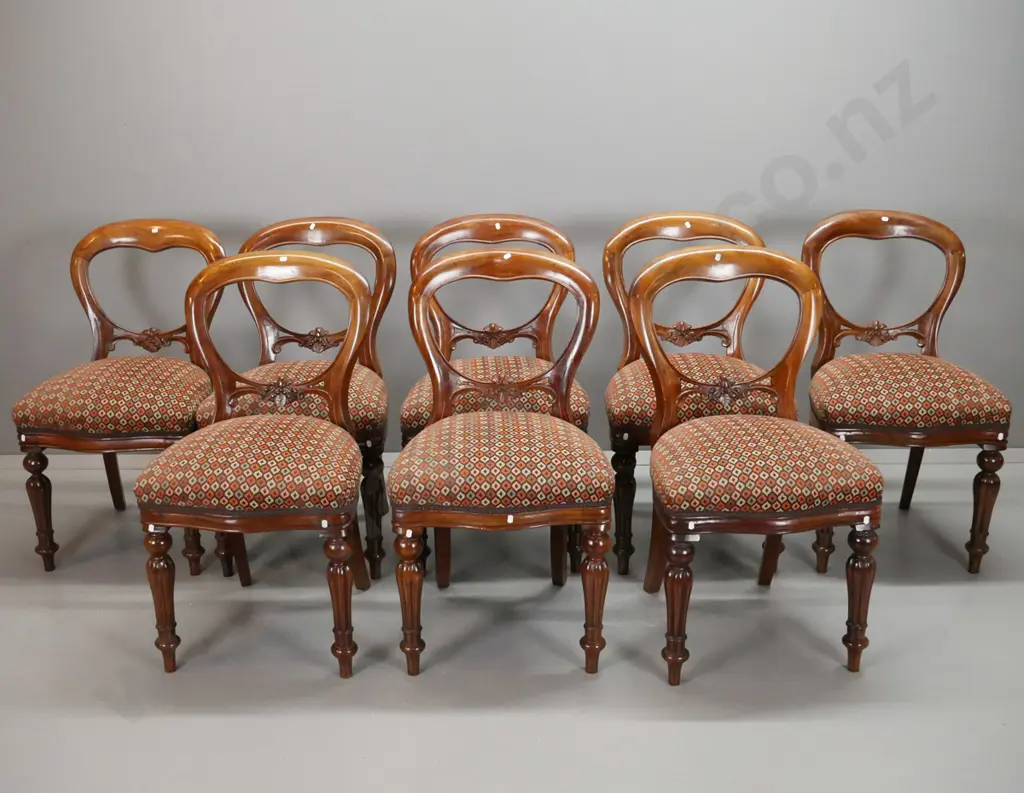 reproduction Victorian style mahogany dining table with turned and fluted legs, large brass cup casters, wind out handle Image 1++