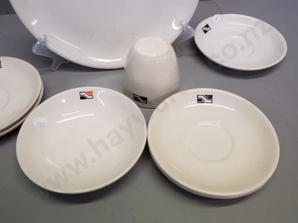 New Zealand Railways / Crown Lynn crockery - large plate D250, small bowl, 1 cup and 5 saucers - some staining and chips Image 1++