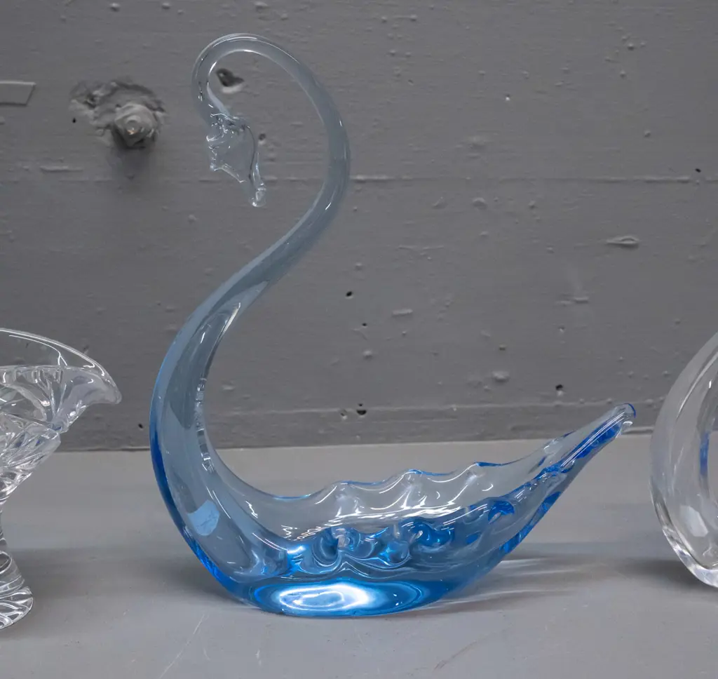 2 art glass swan dishes, one blue H-250 L-220 and one clear, and a cut crystal swan jug Image 1++
