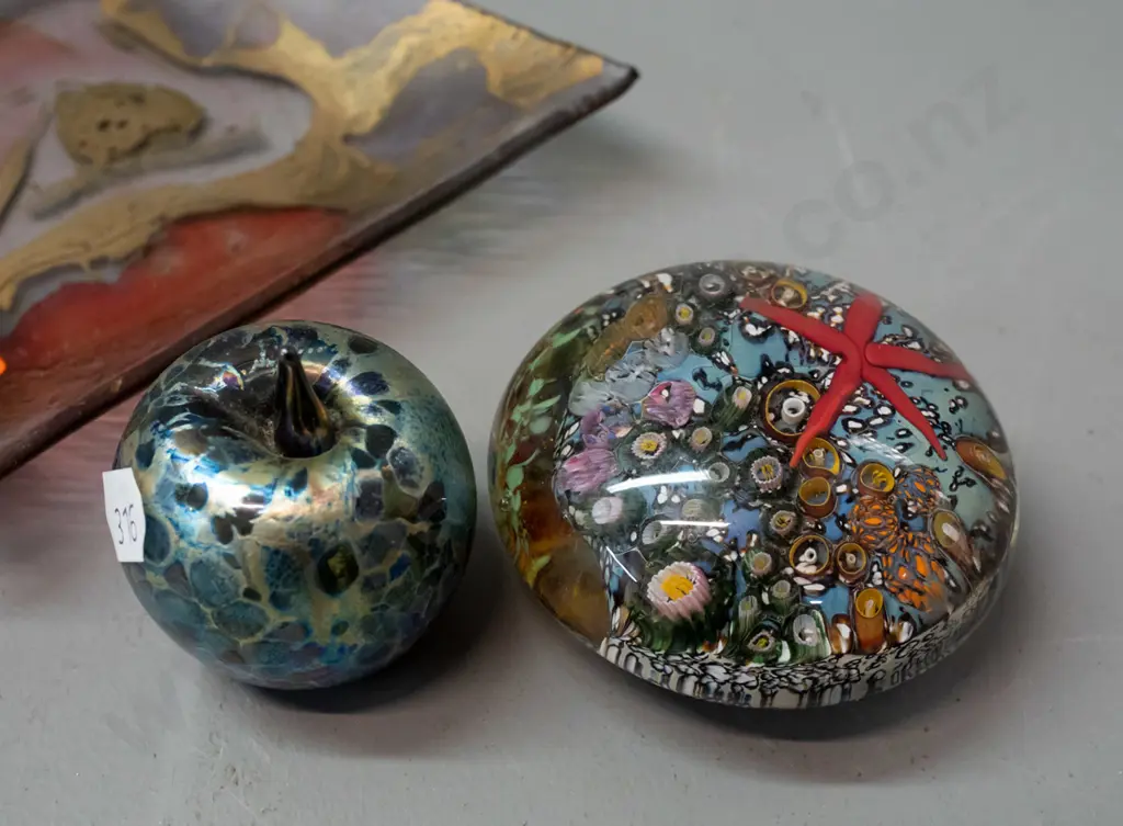 3 art glass items - paperweight with undersea motif, Isle of Wight glass apple and a small square dish 130 x 130 Image 1++