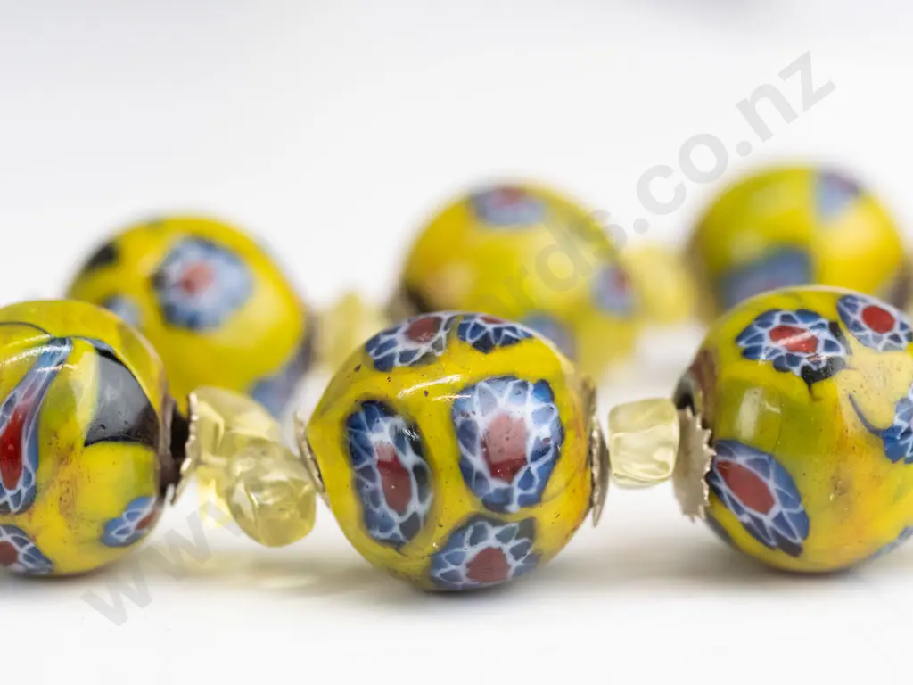 yellow beaded necklace Image 1++