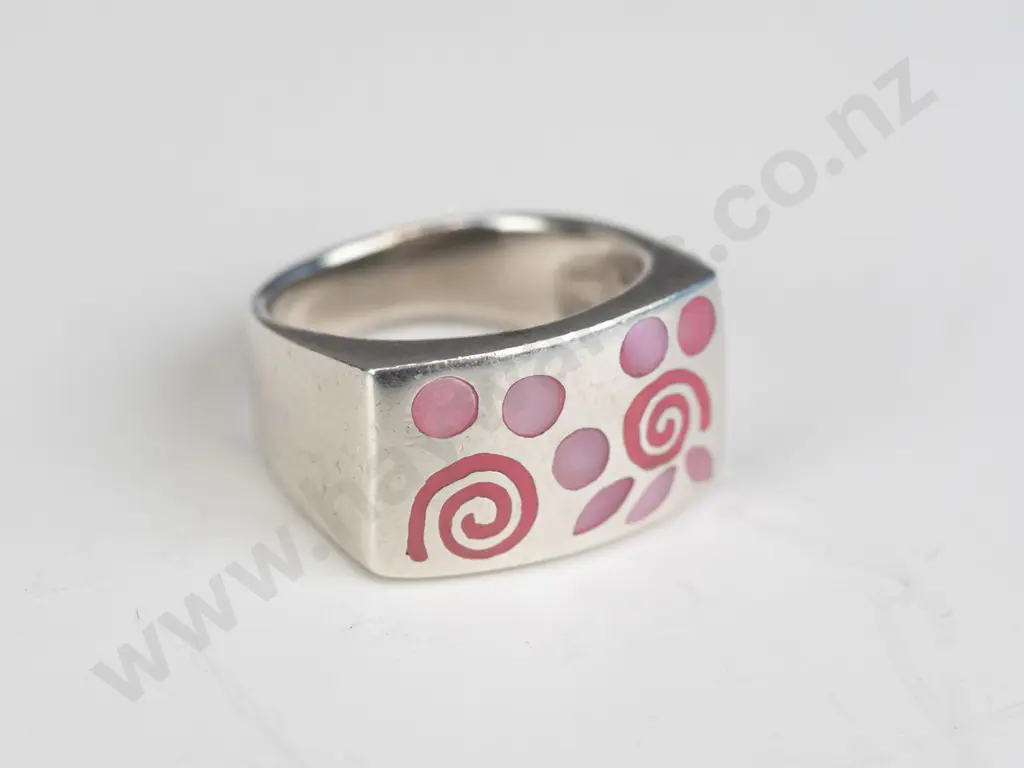 silver ring with pink swirls Image 1++