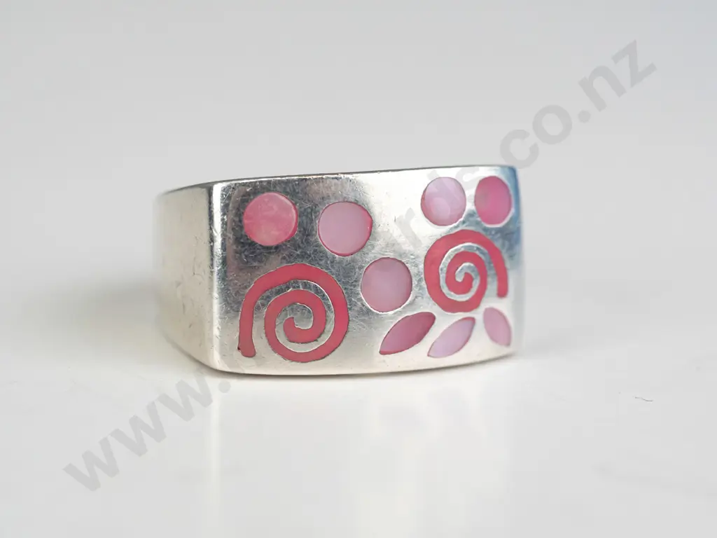 silver ring with pink swirls Image 1++