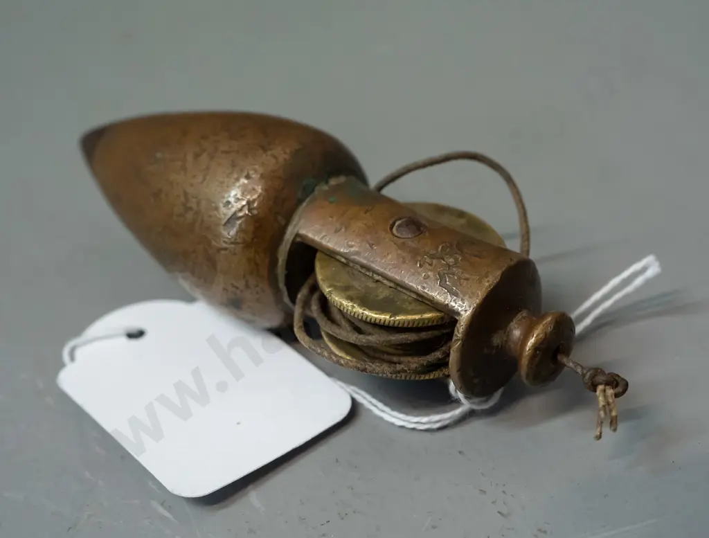 vintage brass plumb bob with wheel - general age wear L-90 Image 1++