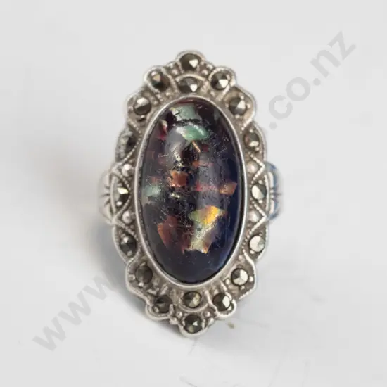 silver dark coloured mottled/marcasite ring stamped sterling