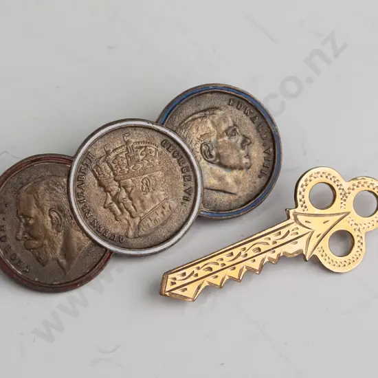 9ct lined key brooch & souvenir medal brooch inscription on back 'Souvenir of the coronation of the King George VI and
