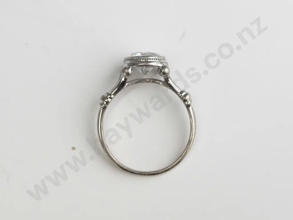 silver cz ring  no mark Image 1++