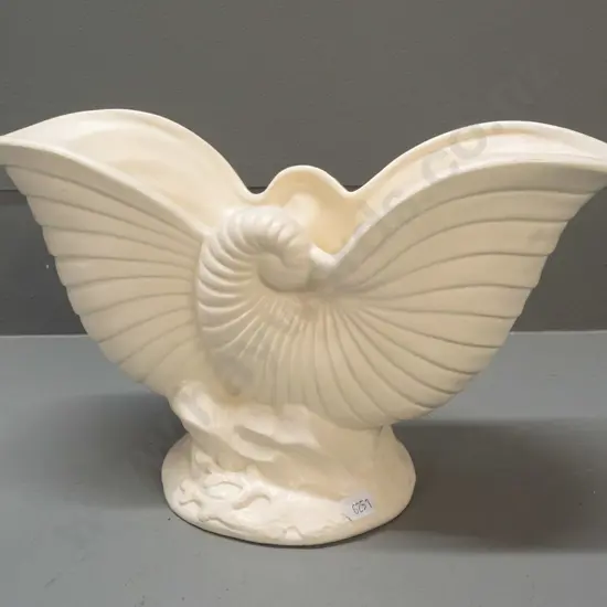 Crown Lynn nautilus shell vase marked .550. with Crown mark. Some staining inside. H-165 L-290