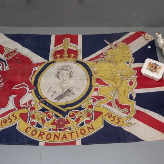 assorted early to mid Queen Elizabeth II Royal memorabilia - coronation flag, trio, jubilee teapot, etc. Flag is 560 x