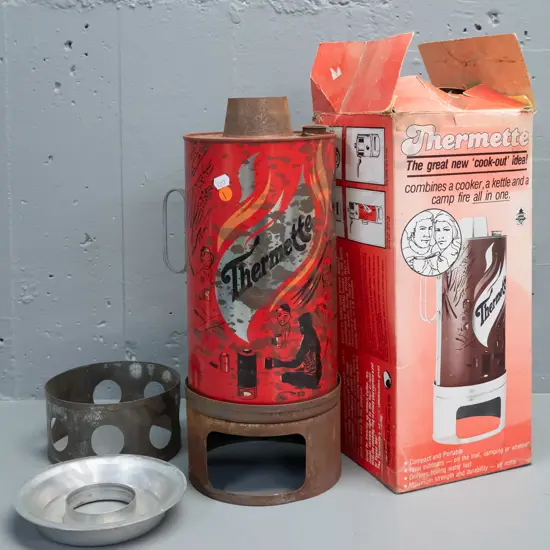 Thermette in original box, with accessory rings - corrosion and paint loss H-400 on base