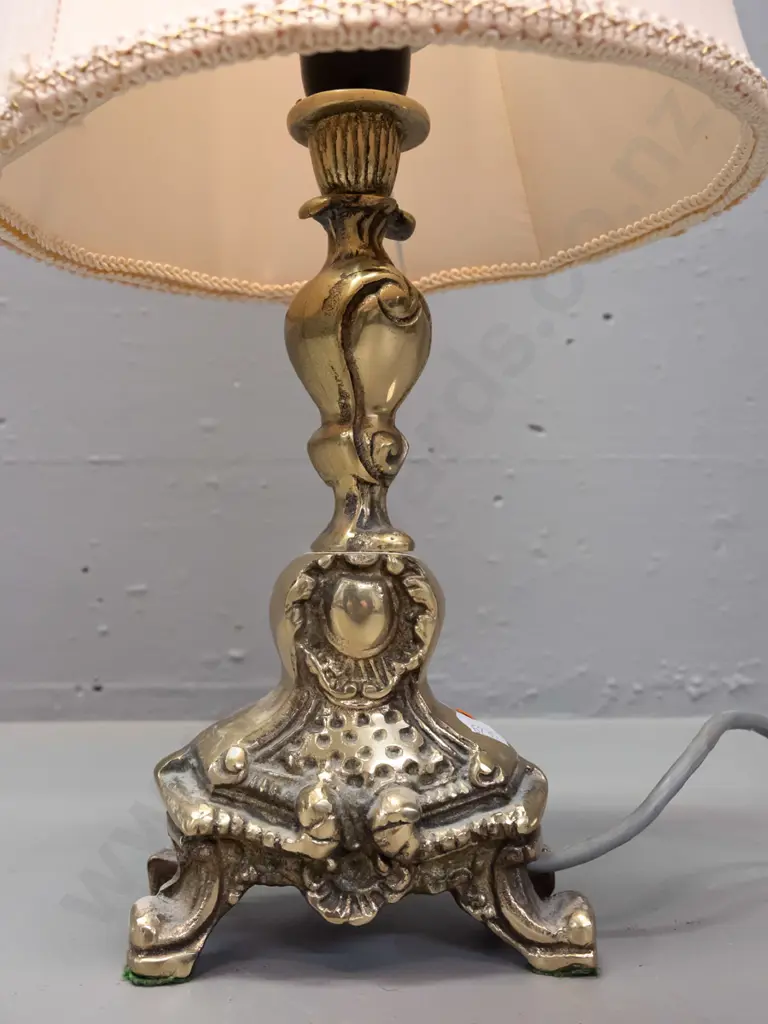 small cast brass rococo style table lamp with waisted fabric shade - going but part of bayonet fitting collar bent H-480 Image 1++